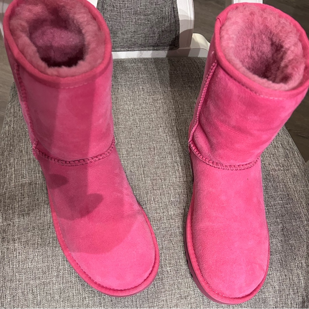 Ugg boots classic hot pink